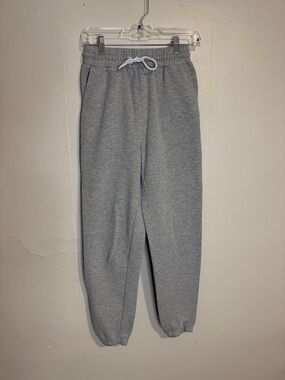 Forever 21 Gray Elastic Waist Jogger Pants